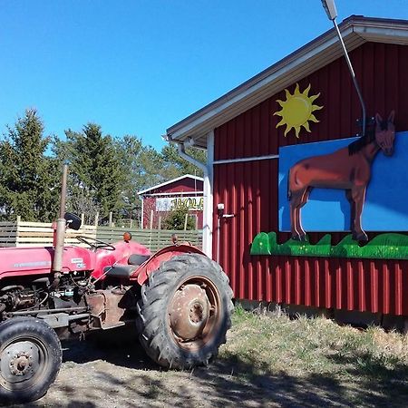 Ilola Maatilamatkailu Valkeakoski Esterno foto